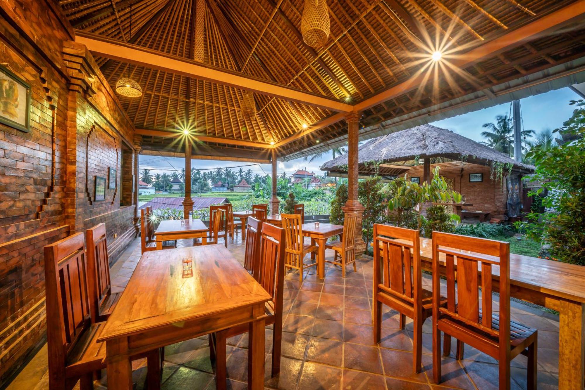 Uma Ubud Hotell Exteriör bild