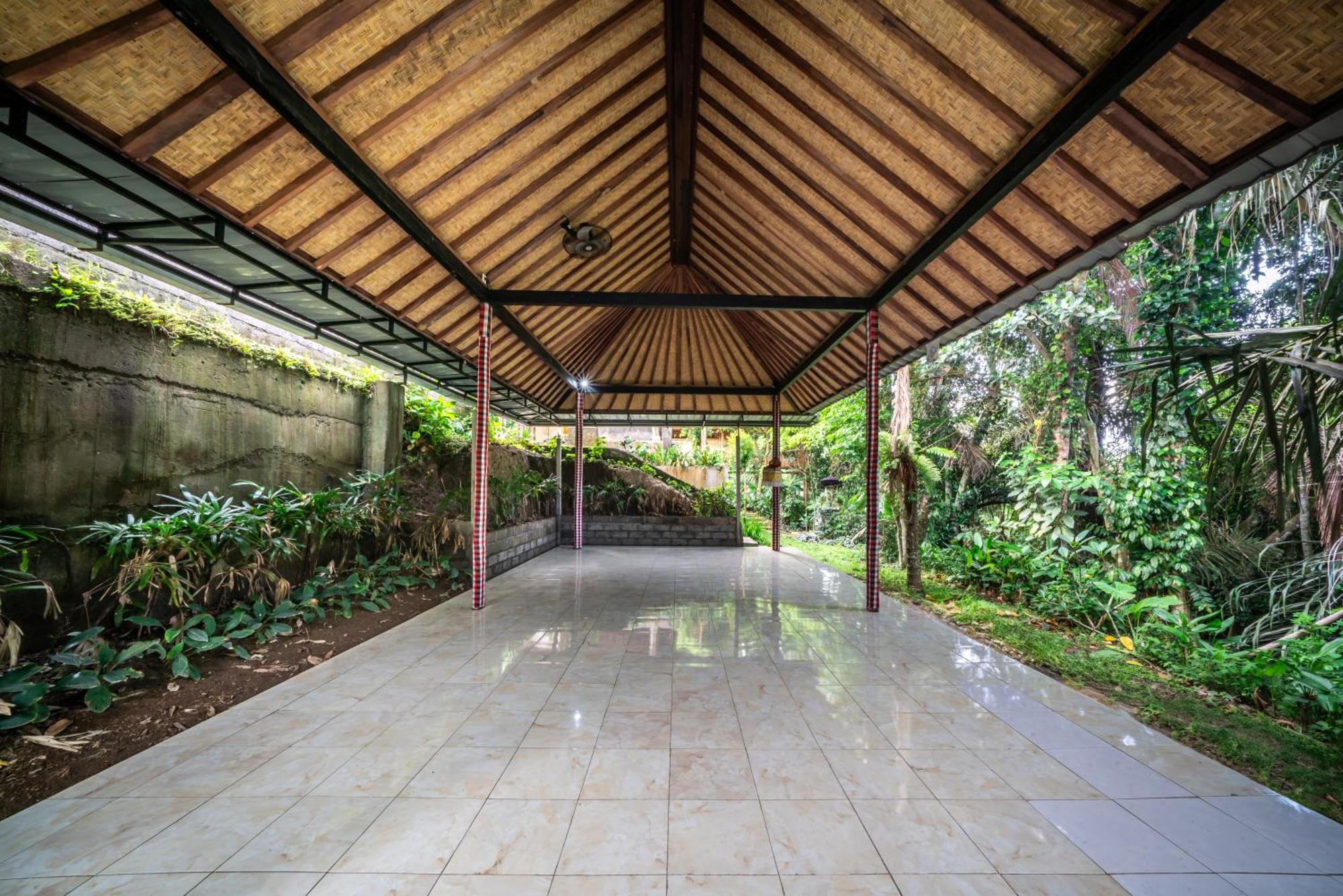 Uma Ubud Hotell Exteriör bild