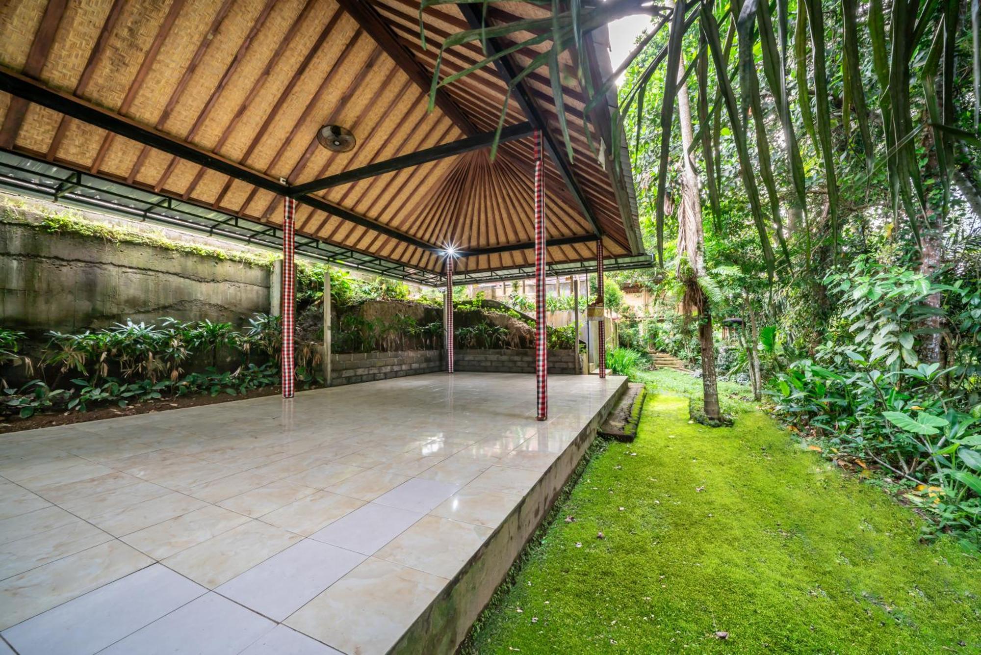 Uma Ubud Hotell Exteriör bild
