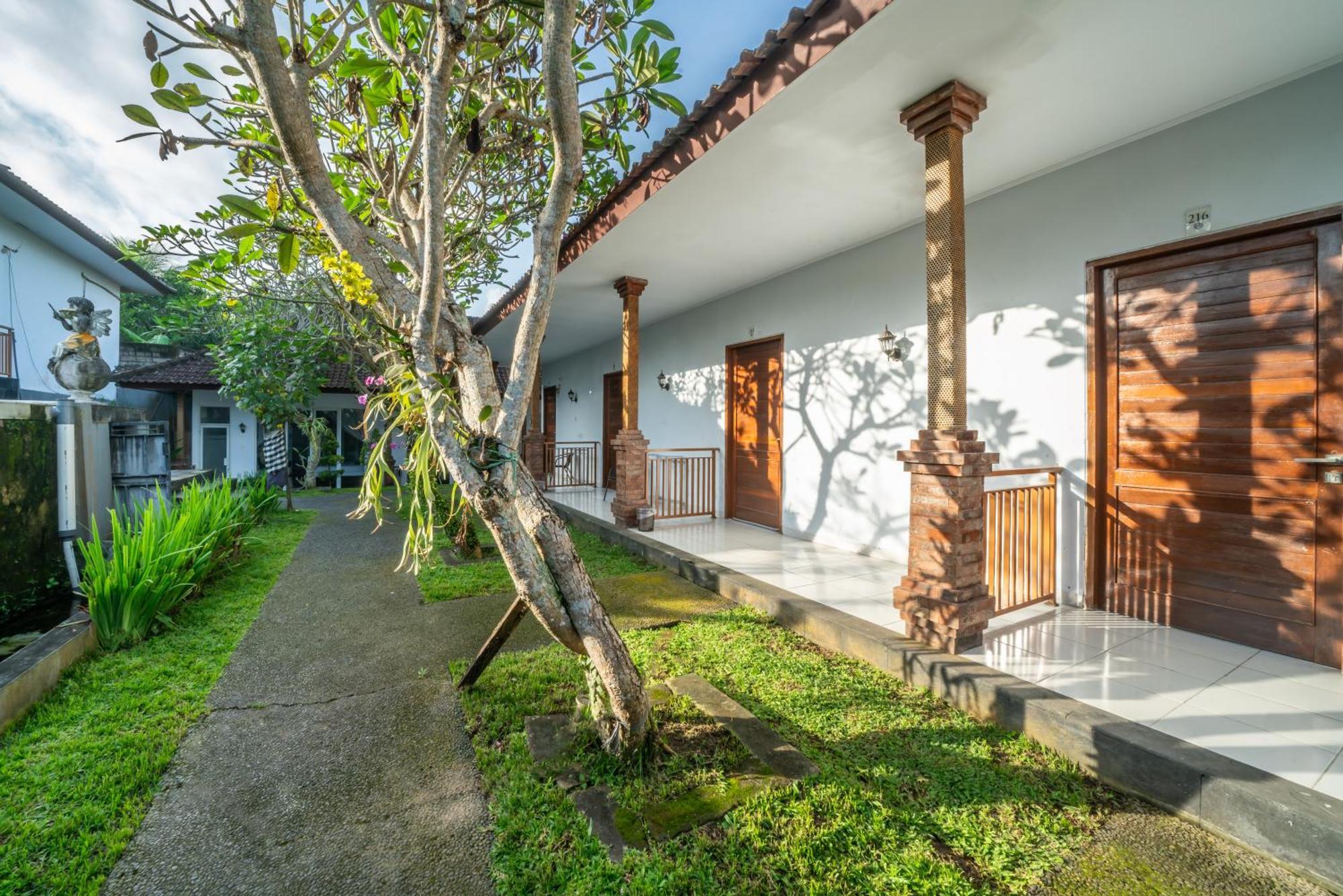 Uma Ubud Hotell Exteriör bild